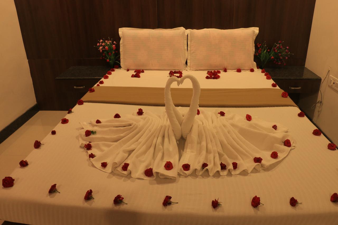 Ics Resiidency Hotel Канчипурам Екстериор снимка