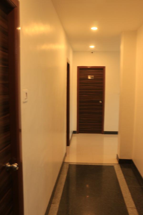 Ics Resiidency Hotel Канчипурам Екстериор снимка